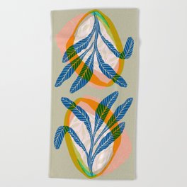 Minimalist Tropical Plant Beach Towel