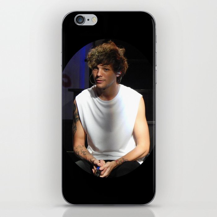 Fluffy Louis iPhone Skin