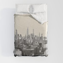 New York City Skyline | Black and White | Minimalist Travel Photography Duvet Cover