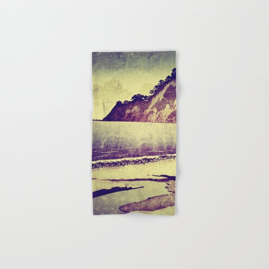 Thick Skin - Towering Over Hitai Hand & Bath Towel
