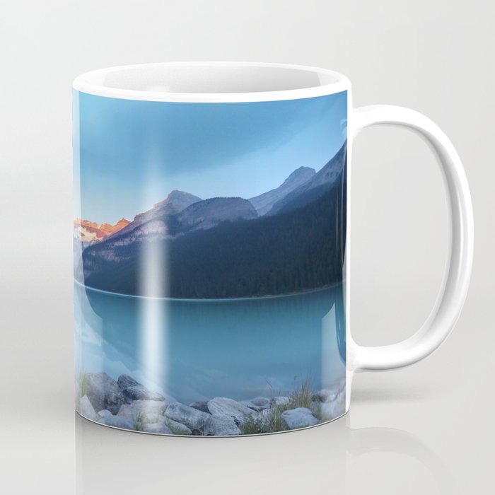 Mountains lake Coffee Mug