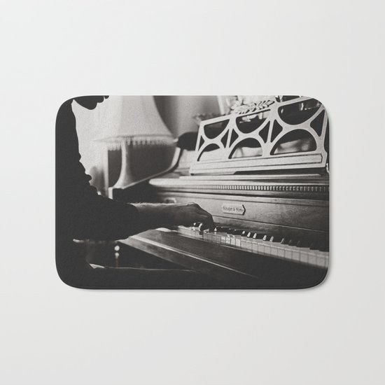 The pianist 4 Bath Mat