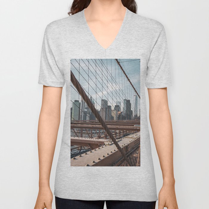 Brooklyn Bridge on a Winter Day V Neck T Shirt