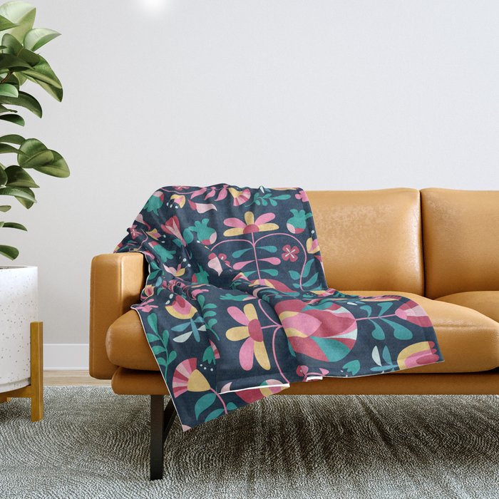 Retro Flowers pattern  Throw Blanket