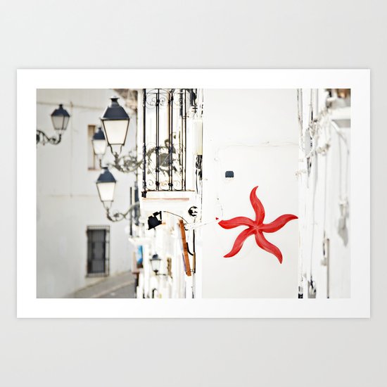 white&red mediterráneo Art Print