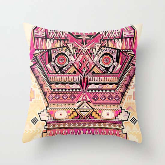 hiboux Throw Pillow