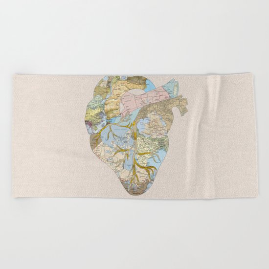 A Traveller's Heart (UK) Beach Towel