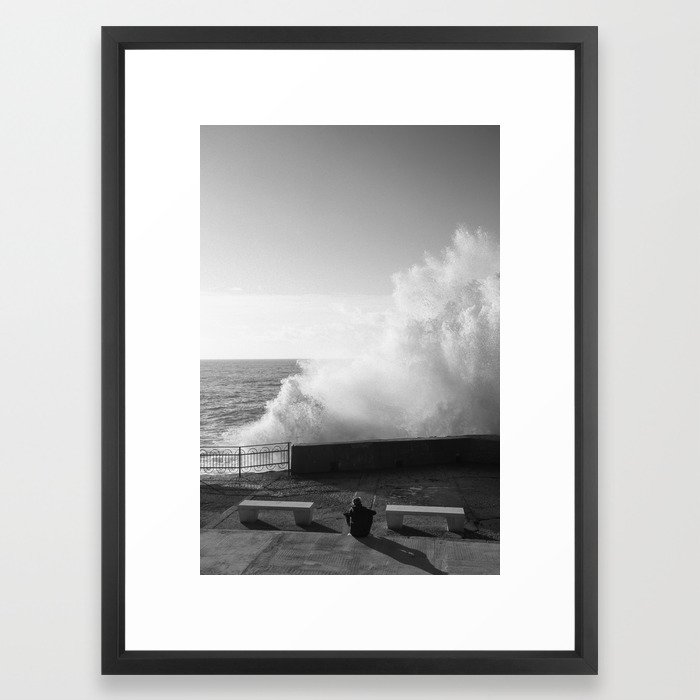 Making plans Gerahmter Kunstdruck | Fotografie, Black-and-white, Wave, Storm, Crashing, Meer, Seaside, Rocks, Shore, Waterfront