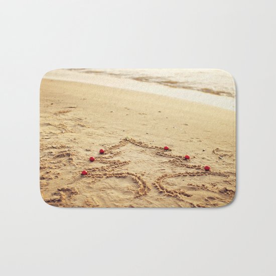 Merry Christmas! - Christmas at the beach Bath Mat