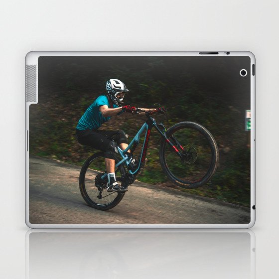 MTB bike willy Mountain Bike extreme Laptop & iPad Skin
