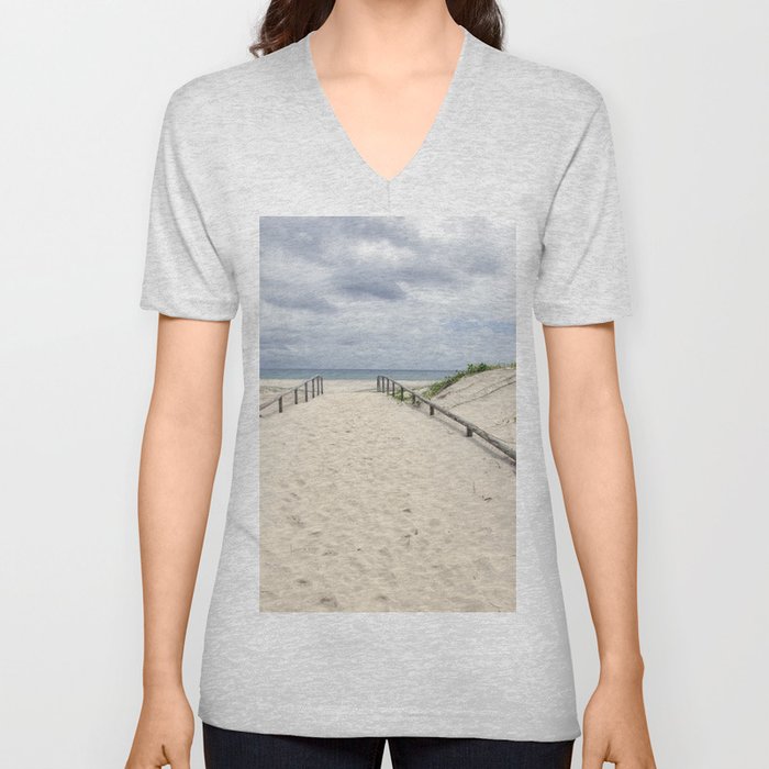 Walk to the beach V Neck T Shirt