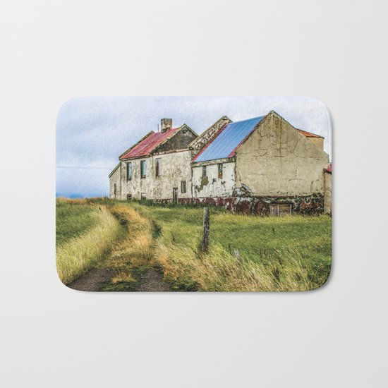 Crumbling Beauty Bath Mat