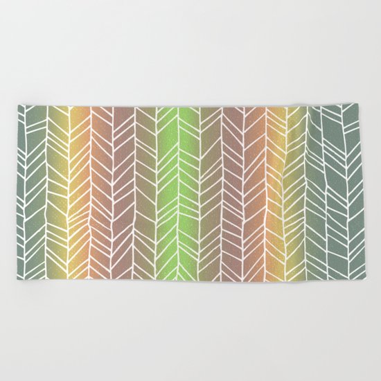 Colorful Rainbow Feather Pattern Beach Towel