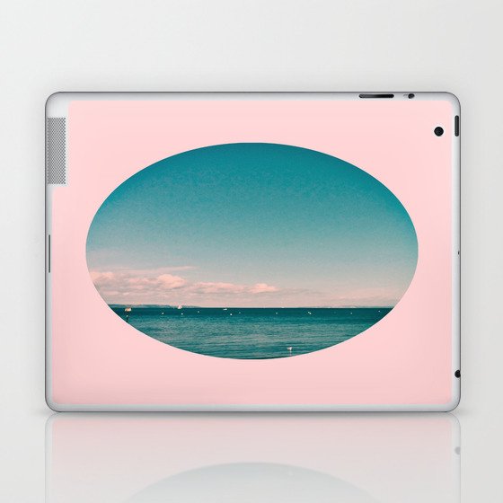 The Earth is Round Laptop & iPad Skin