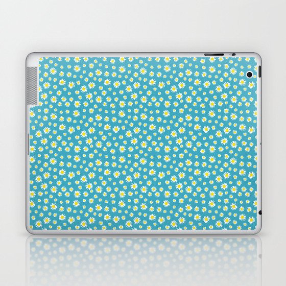 Daisy flowers Laptop & iPad Skin