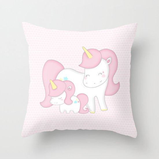 maman magique Throw Pillow