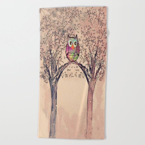 owl-245 Beach Towel