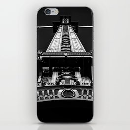 Manhattan Bridge in New York City black and white iPhone Skin