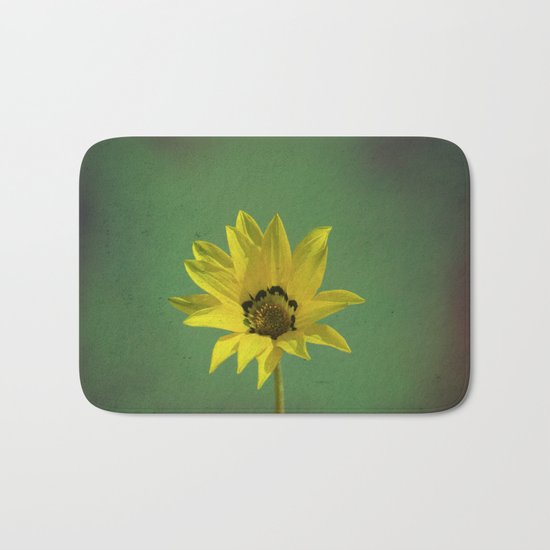The yellow flower of my old friend Bath Mat