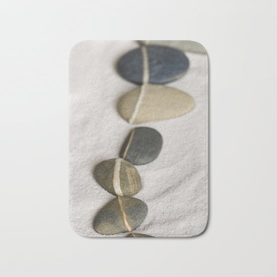 zen pebble line Bath Mat