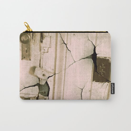 Unseal Carry-All Pouch