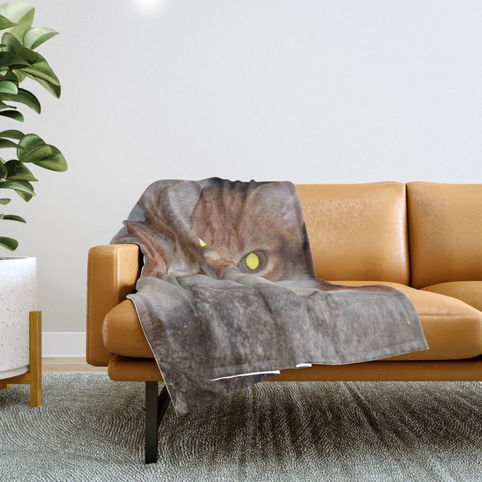 CAT'S CUDDLE Throw Blanket