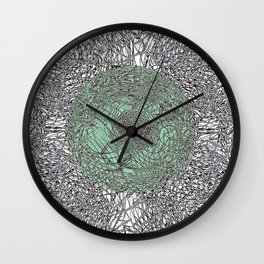 - En Ligne de Mire (Japanese Baby) - Wall Clock