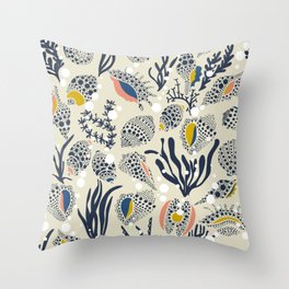 Under the sea – beauty of our oceans Throw Pillow