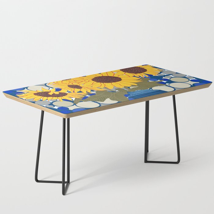 Sunflowers in vase on circle pattern background Coffee Table