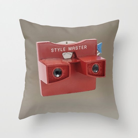 STYLE MASTER VIEWER Throw Pillow