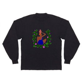 African woman with a vessel Long Sleeve T-shirt