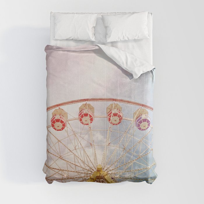 Ferris Wheel of Dreams Comforter