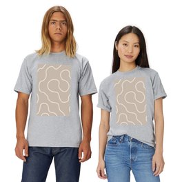 Neutral color beige and taupe abstract curve line nordic scandinavian design T Shirt