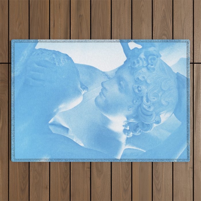Cupid and Psyche, a sculpture of two romantic lovers embracing and anticipating their first kiss Outdoor Rug