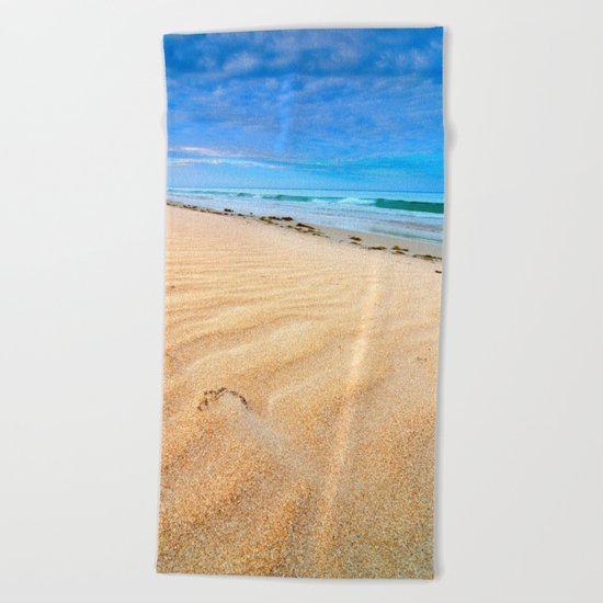 "Levante wind " Magic Tarifa beach at sunrise Beach Towel