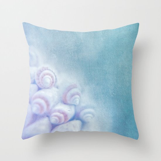 BELLA BLEU - Still life with sea shells Throw Pillow
