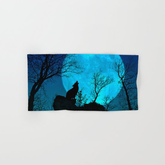 Howling wolf Hand & Bath Towel