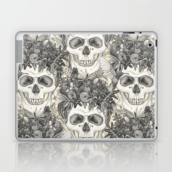 skull damask cream Laptop & iPad Skin