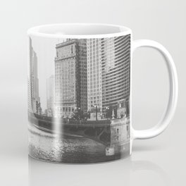 Dusk falls on Chicago Coffee Mug