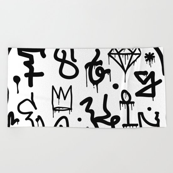 Diamonds & Crowns Beach Towel
