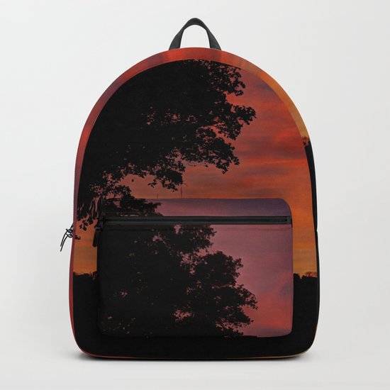 Gorgeous sunset in LOVE Backpack