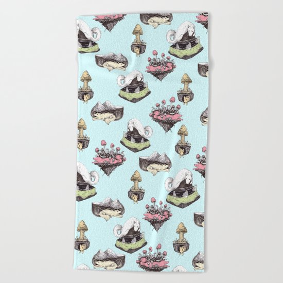 dog averywhere Beach Towel