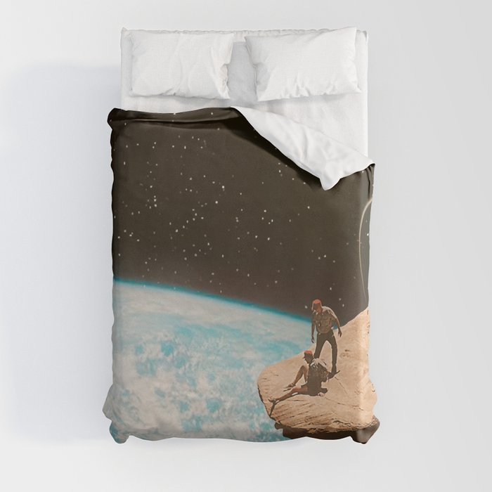 Edge of the world Duvet Cover