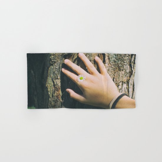 Hand Paquerette Hand & Bath Towel