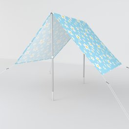 White Daisies with Baby Blue Pattern Sun Shade