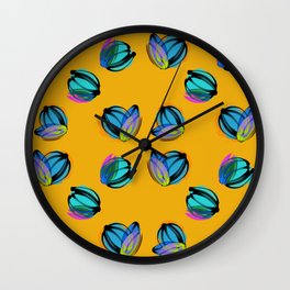 Flores amarillas Wall Clock