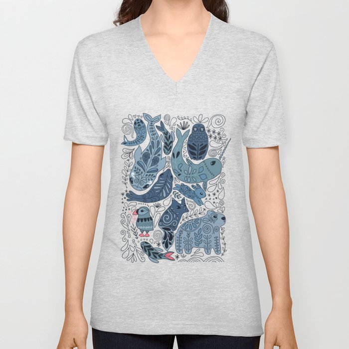 Arctic animals. Polar bear, narwhal, seal, fox, puffin, whale Unisex V-Ausschnitt Arctic animals. Polar bear, narwhal, seal, fox, puffin, whale Unisex V-Ausschnitt