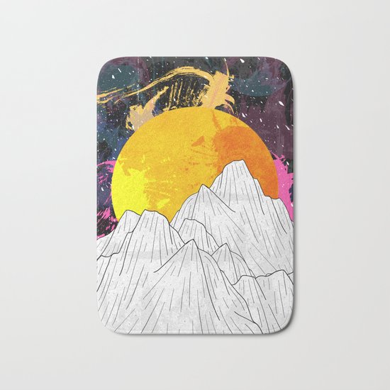 Cosmos Mounts Bath Mat