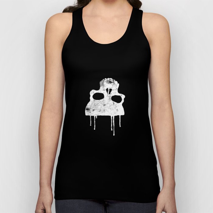  GRUNGE BACKGROUND WITH SKULL Tank Top