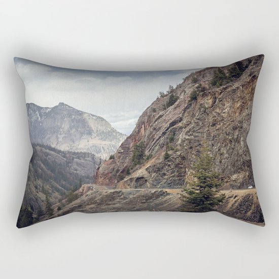 On the Edge Rectangular Pillow